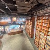 欧洲实体书店转型见效，文创与体验业态带动客流