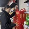 过期食品销售，监管部门严查