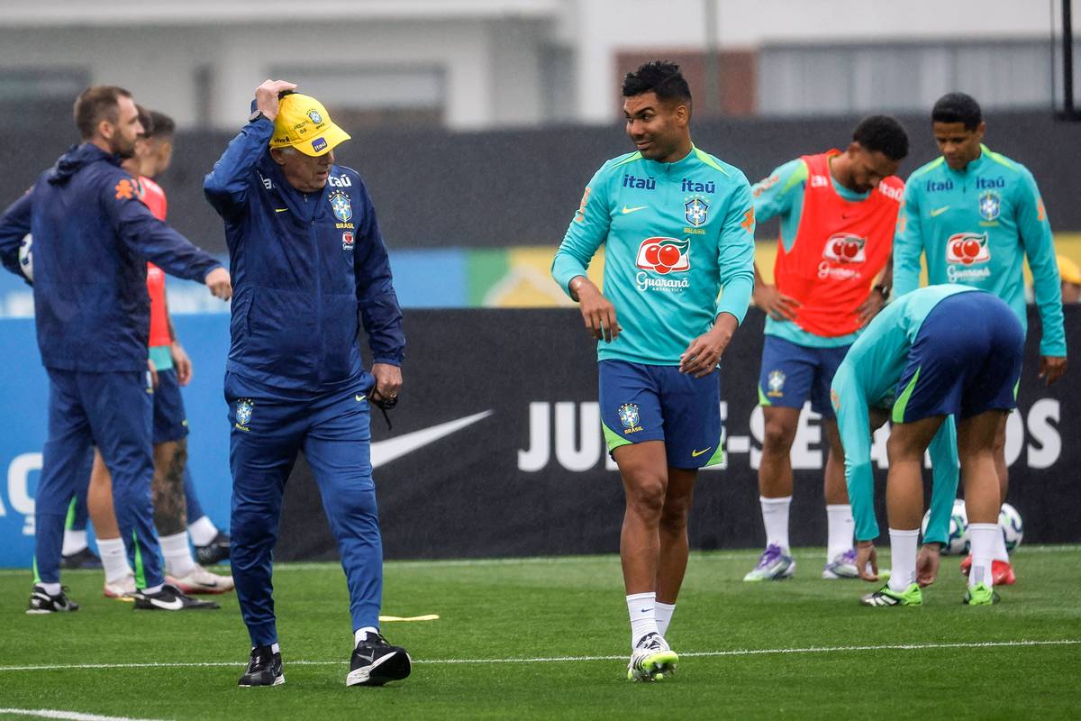 世界杯预选赛激战正酣，多支球队争夺出线名额