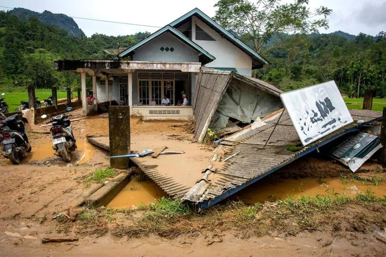 东南亚多国遭遇强降雨，引发洪涝与山体滑坡灾害