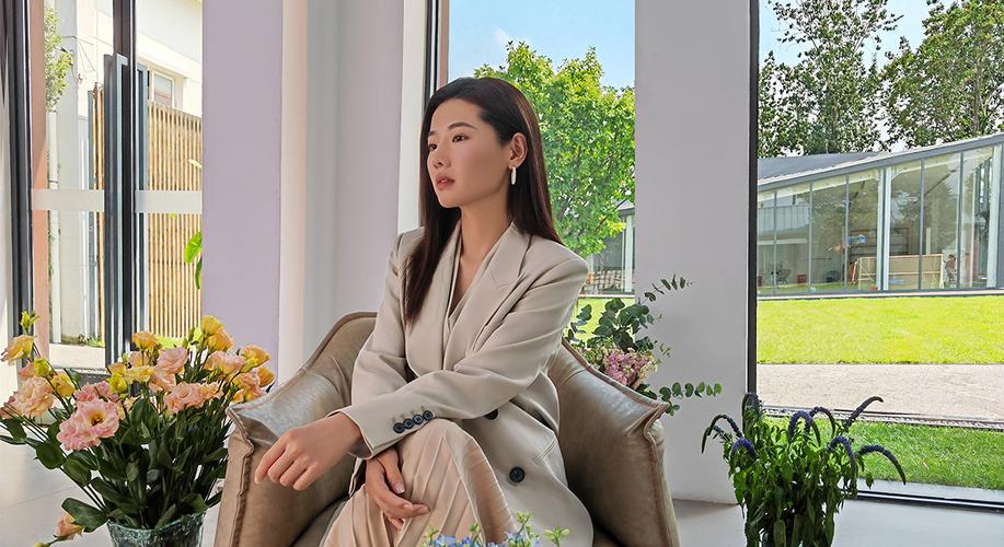 文生视频细节拉满，真实感接近专业拍摄