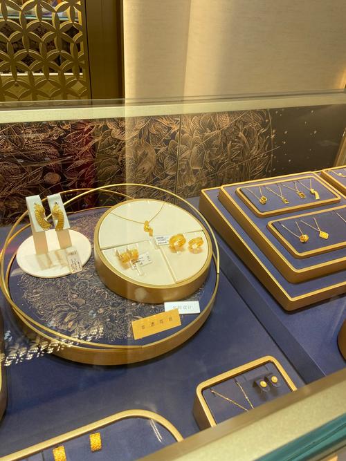 黄金珠宝门店客流提升,投资与婚庆需求同步释放