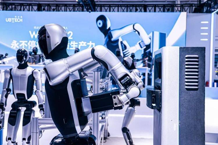 消费级人形机器人开启万台交付,家用场景临近