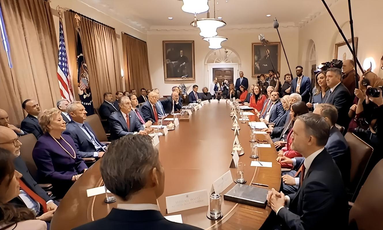 厄瓜多尔举办基多峰会 加强区域合作