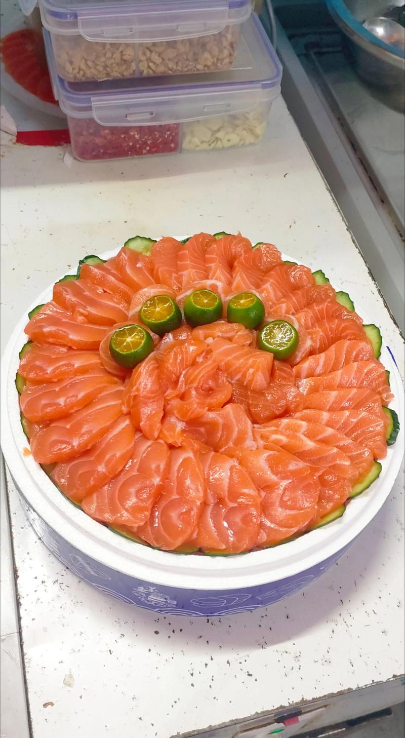 三文鱼刺身消费增长，食品消费市场扩容